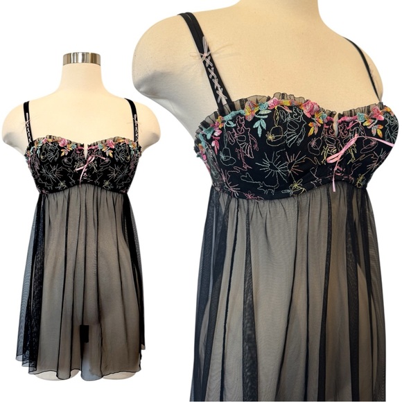 2004 Victoria’s Secret Chantal Thomass Vintage Babydoll Nightie Short Slip 34B